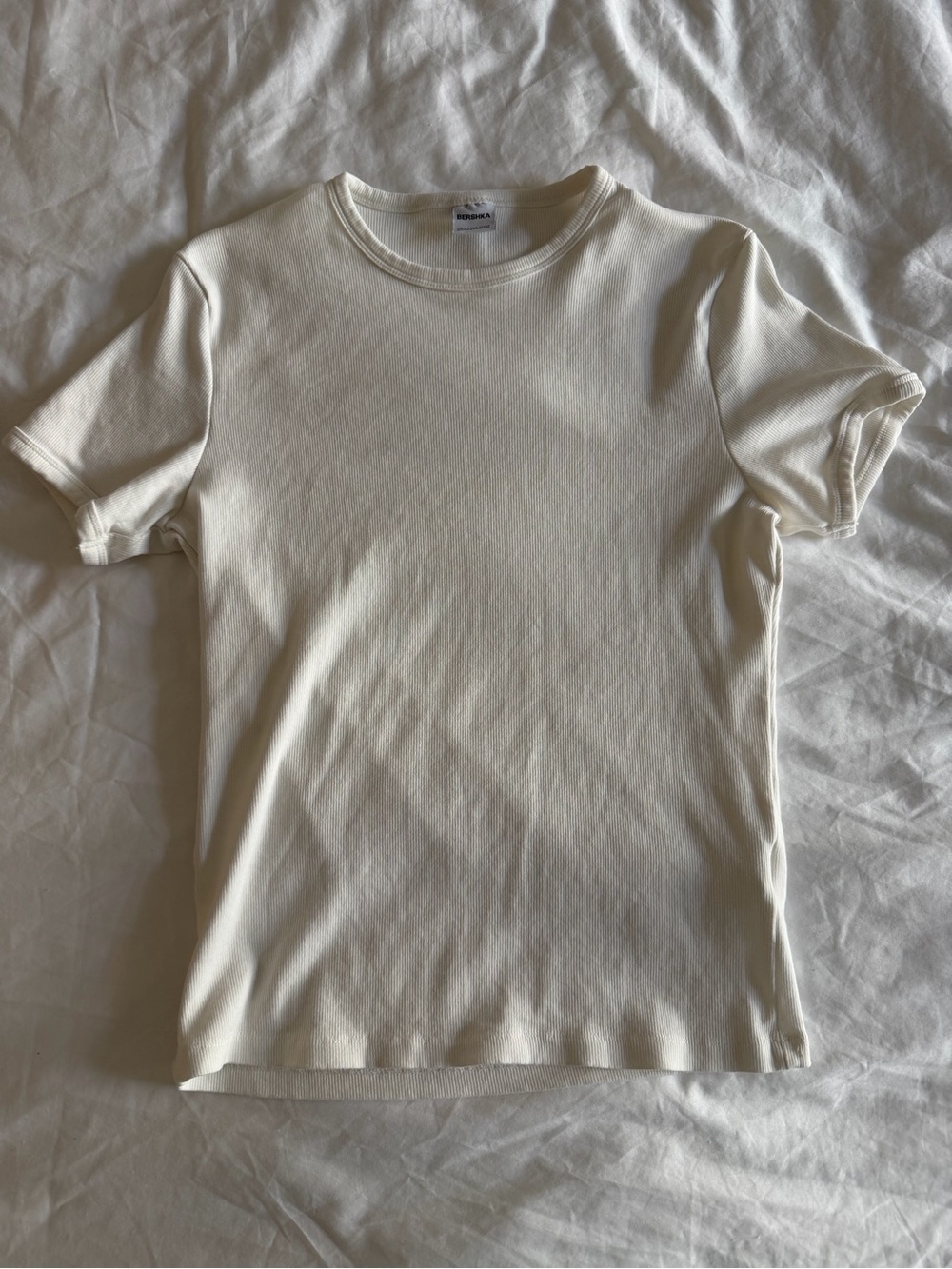 Bershka Cream Short Sleeve Tee
